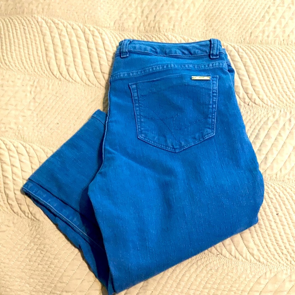 Skinny jeans